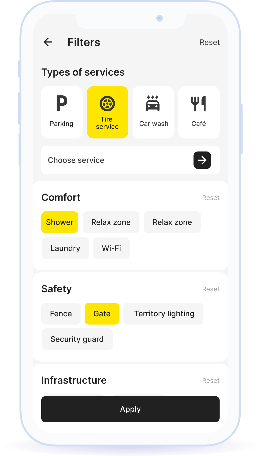 Convenient search: Services are filtered by category (tire service, car wash, etc.) as well as by comfort and safety.